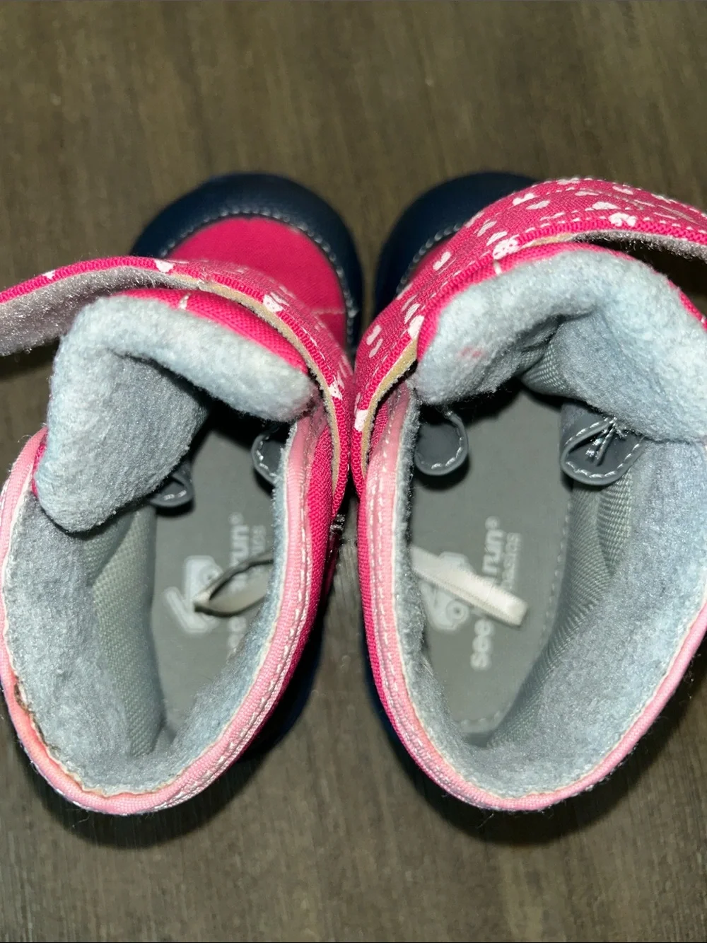 See Kai run Pink Heart Winter Boots - Cozy Insulated Toddler Shoes, Sz. 8, S/New